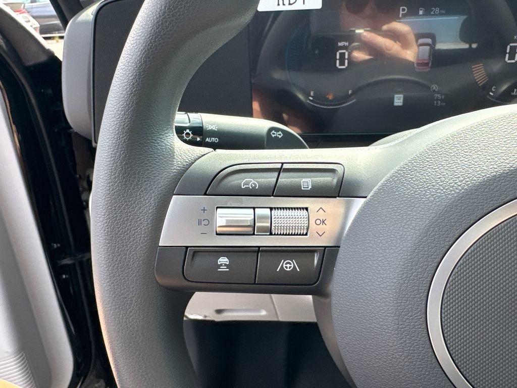 New 2026 Hyundai Kona SE image 15