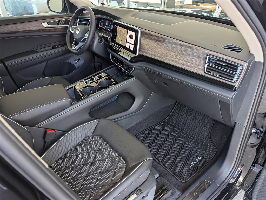 New 2025 Volkswagen Atlas SEL Premium R-Line image 42