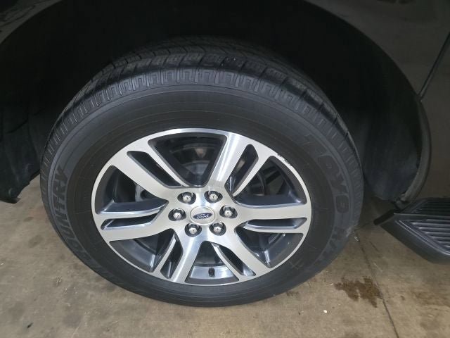 Used 2024 Ford Expedition Max Limited AWD/4WD image 9