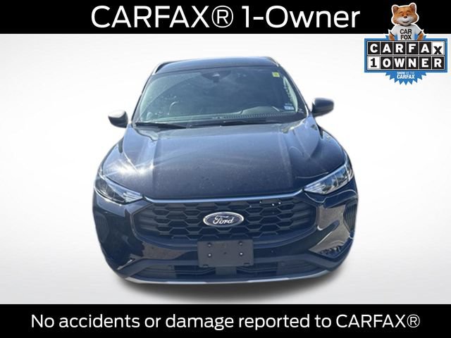 Used 2026 Ford Escape ST-Line FWD image 2