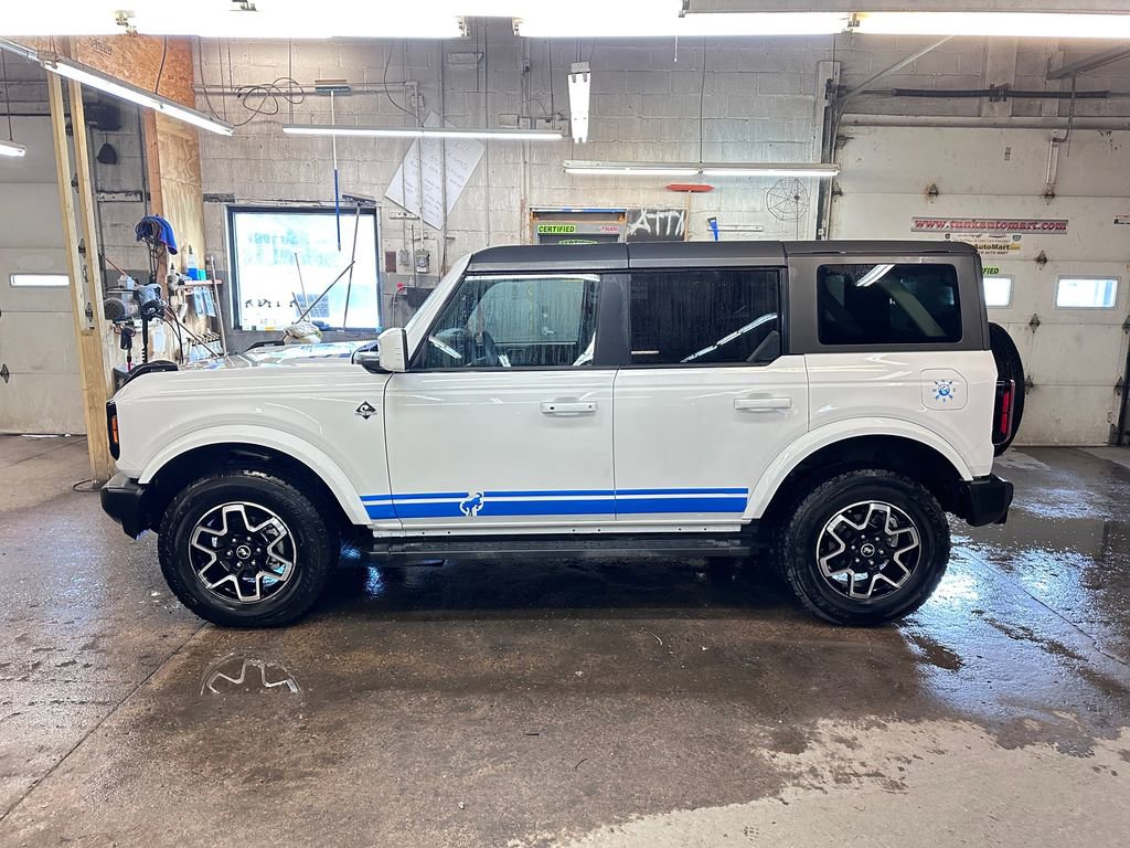 Certified 2024 Ford Bronco Outer Banks image 6