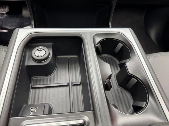 New 2026 Ford Expedition Active image 20