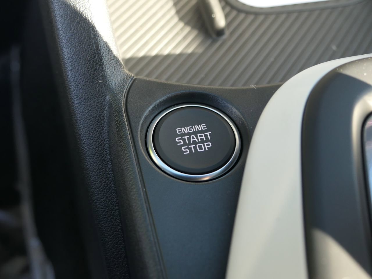 New 2025 Kia K4 GT-Line image 16