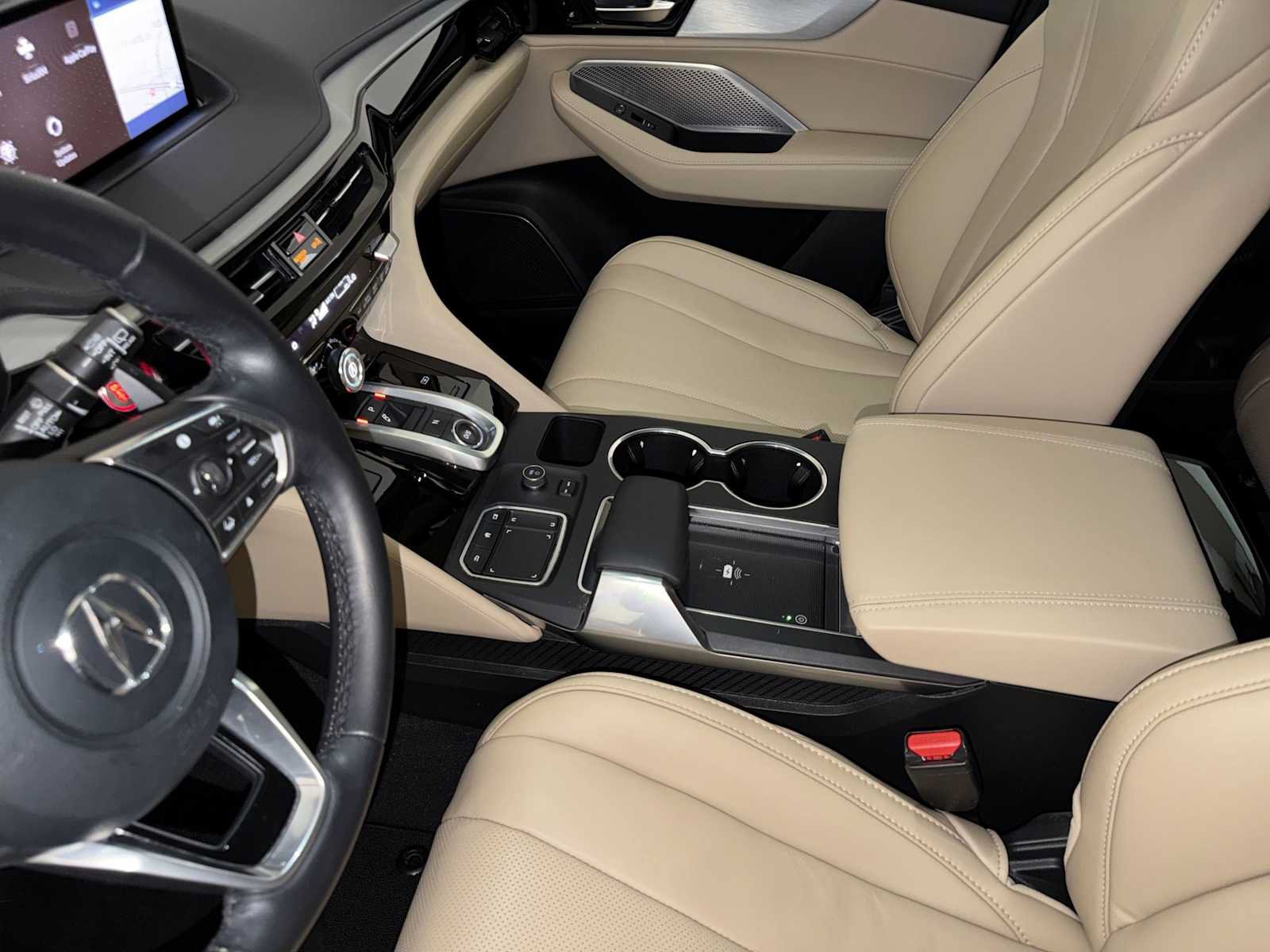 Used 2023 Acura MDX SH-AWD w/ Technology Package image 18