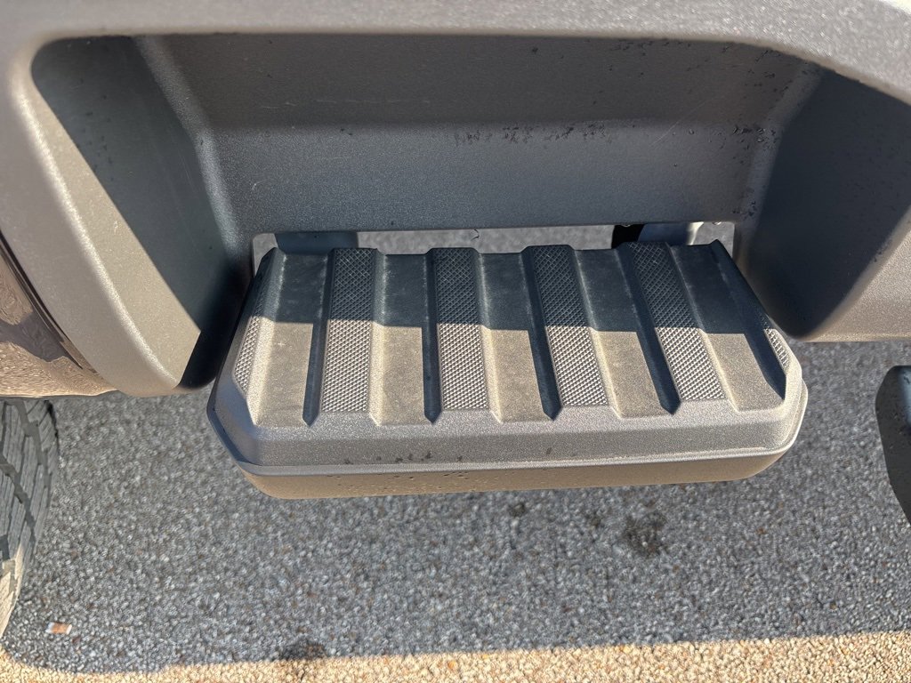 New 2025 Ford F250 Lariat w/ Chrome Package image 10