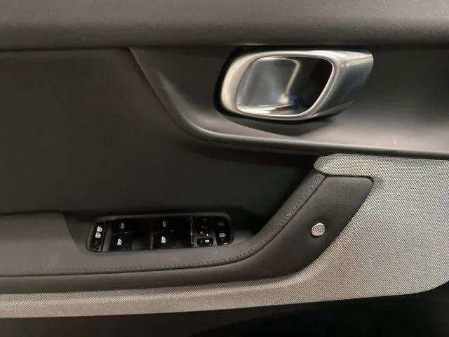 Used 2023 Polestar Polestar 2 w/ Pilot Pack AWD/4WD image 36
