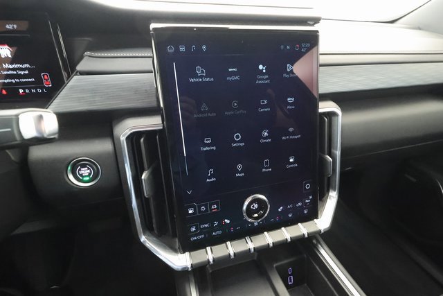 Certified 2025 GMC Acadia Elevation image 17