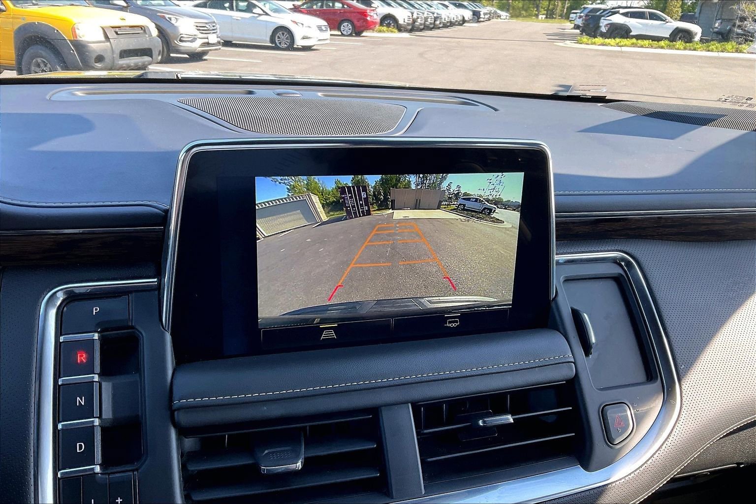 Used 2024 Chevrolet Tahoe Premier AWD/4WD image 14