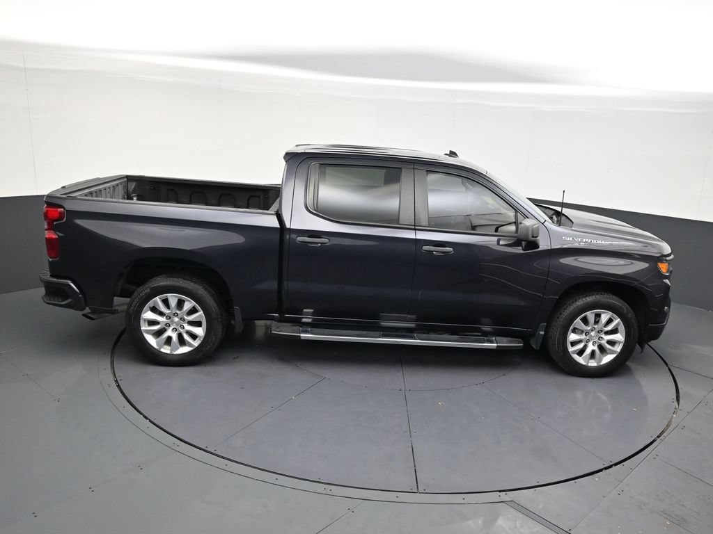 Used 2023 Chevrolet Silverado 1500 Custom RWD image 14