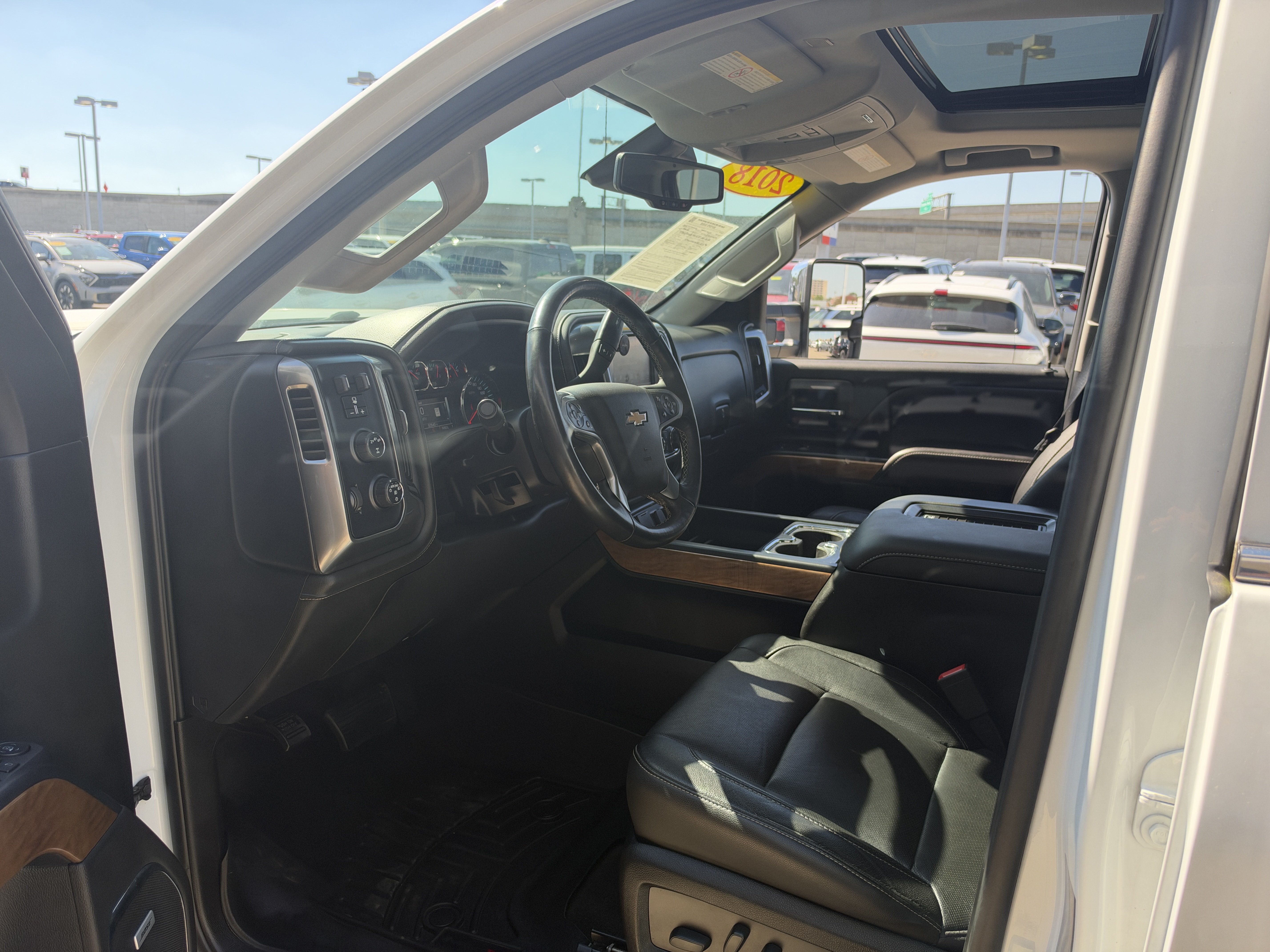 Used 2018 Chevrolet Silverado 3500 LTZ w/ Duramax Plus Package AWD/4WD image 34
