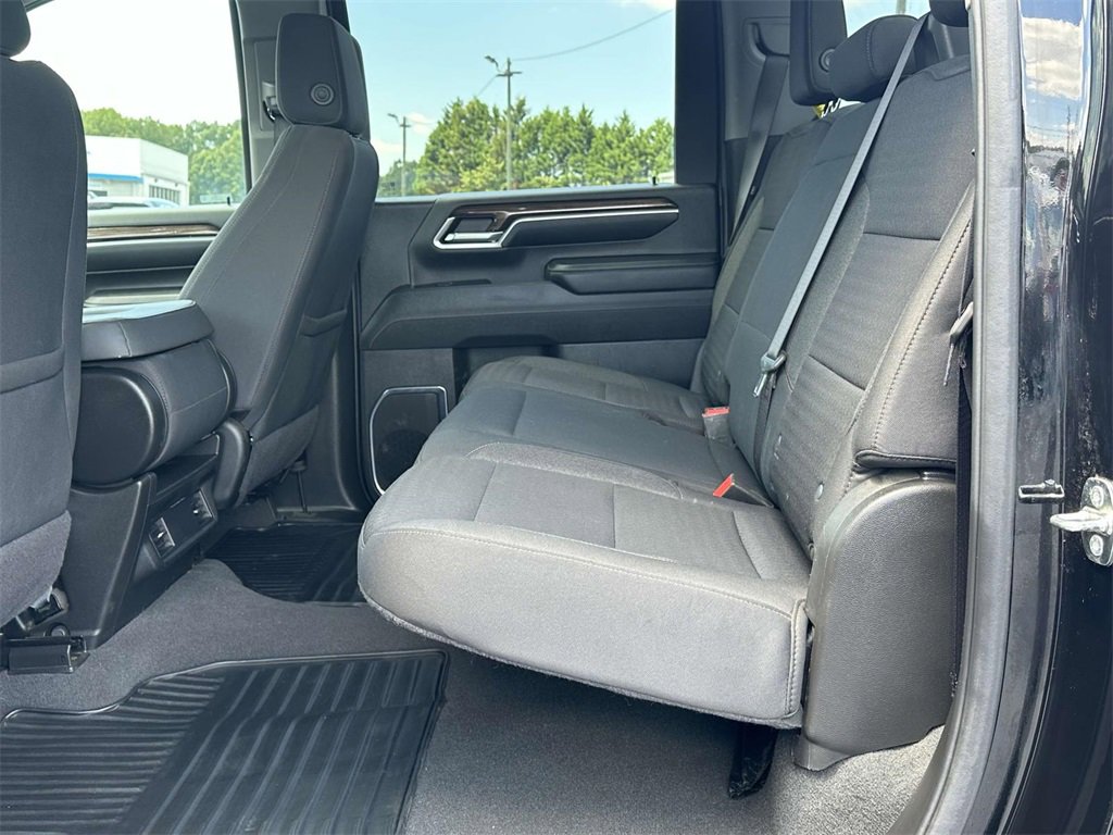 Used 2024 Chevrolet Silverado 2500 LT image 9