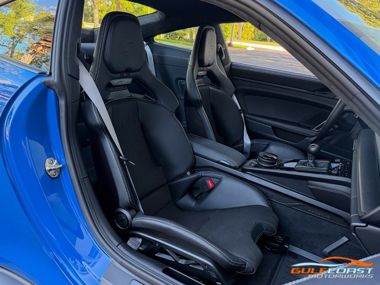 Used 2025 Porsche 911 GT3 RWD image 33