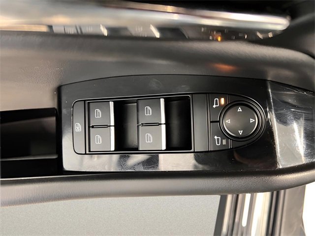 Used 2024 MAZDA MAZDA3 s image 17