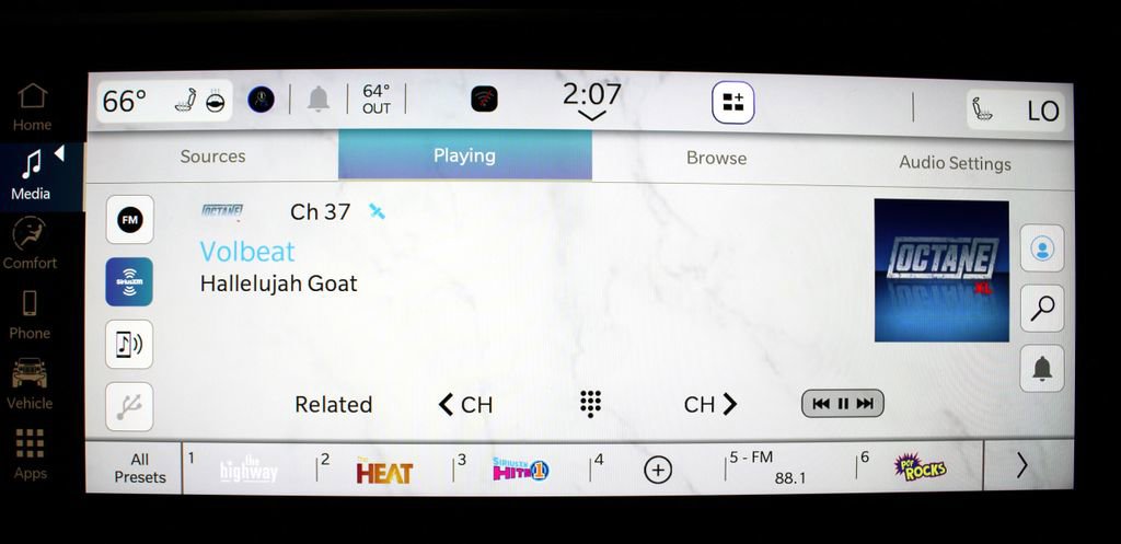 New 2025 Jeep Gladiator Sport image 17