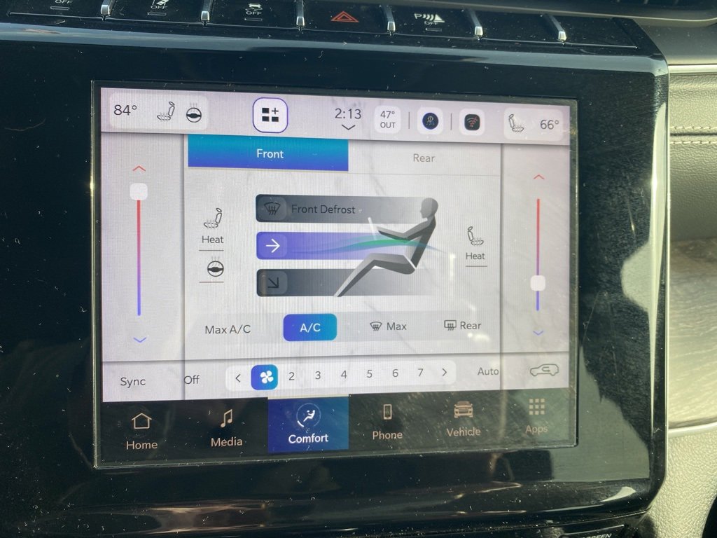 Used 2022 Jeep Grand Cherokee L Limited w/ Trailer Tow Group (B) image 14