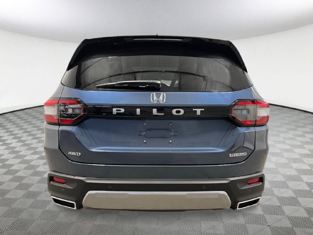 New 2026 Honda Pilot Touring image 5