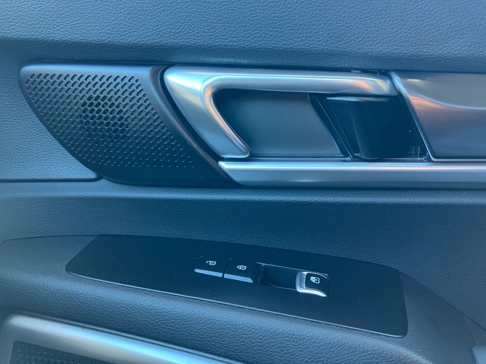 Used 2023 Kia Telluride S image 34