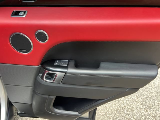 Used 2019 Land Rover Range Rover Sport HST AWD/4WD image 18