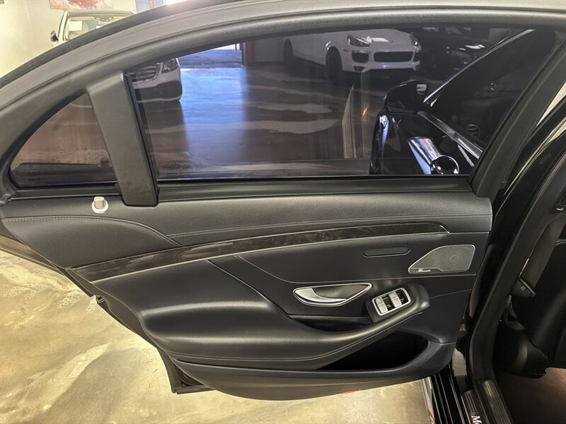 Used 2018 Mercedes-Benz S 450 Sedan image 15