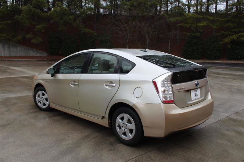 Used 2010 Toyota Prius Four image 3