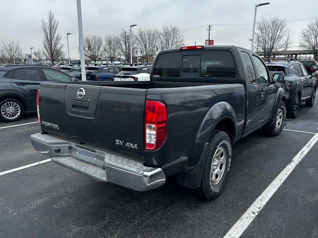 Used 2012 Nissan Frontier SV image 4