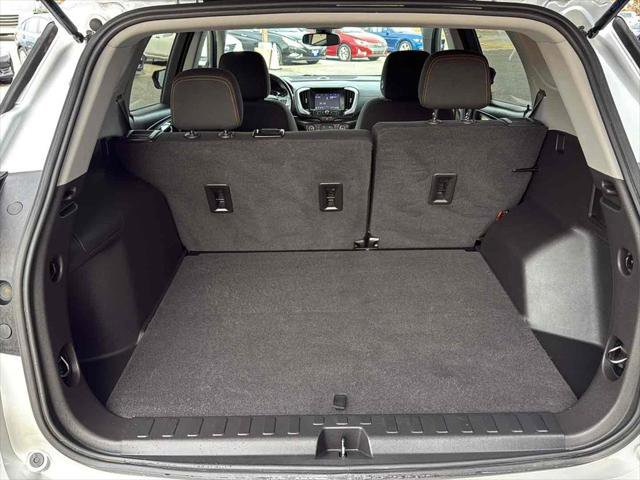 Used 2021 GMC Terrain SLE image 28