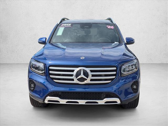 Used 2026 Mercedes-Benz GLB 250 4MATIC image 2