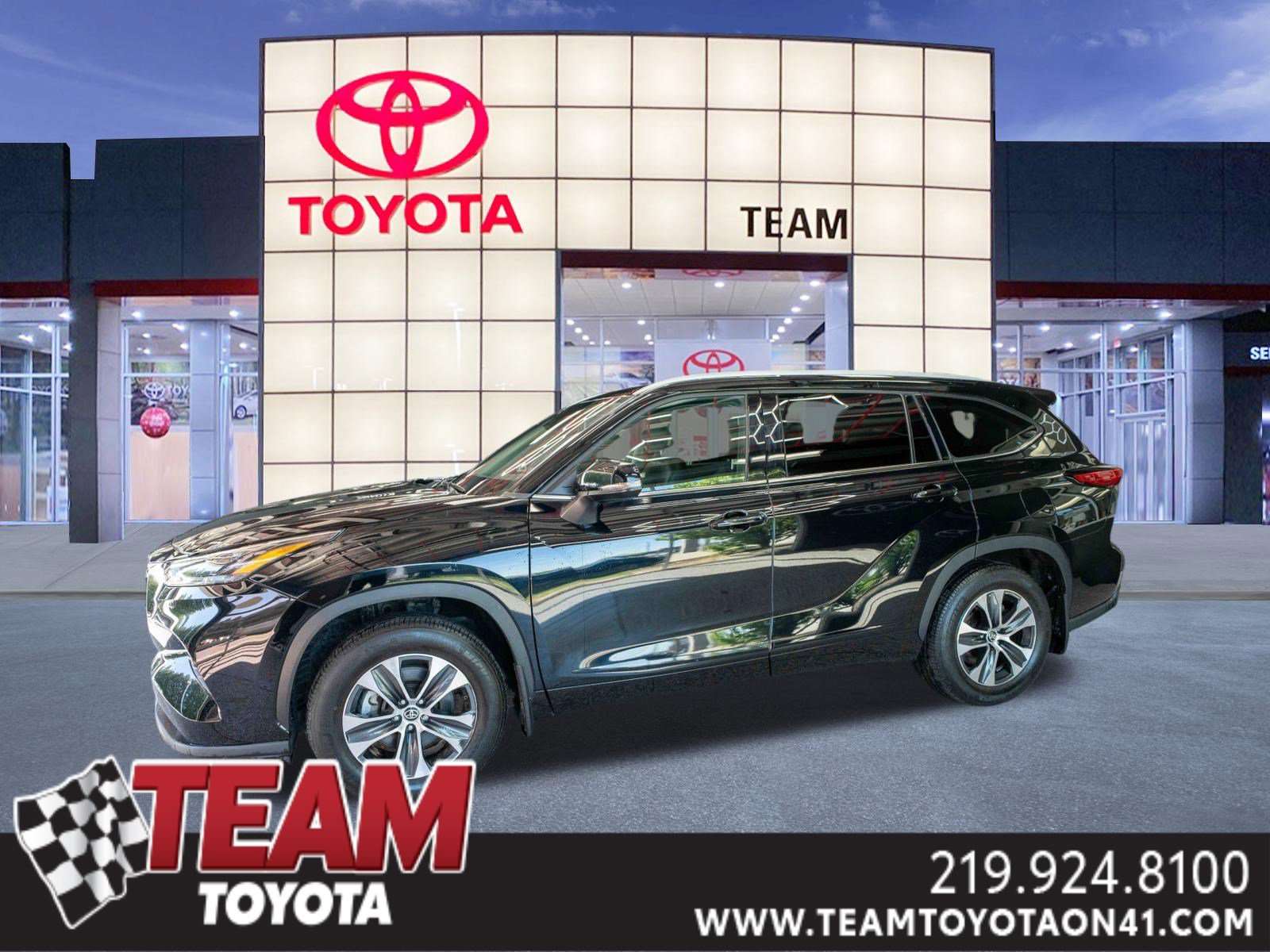 Used 2022 Toyota Highlander XLE