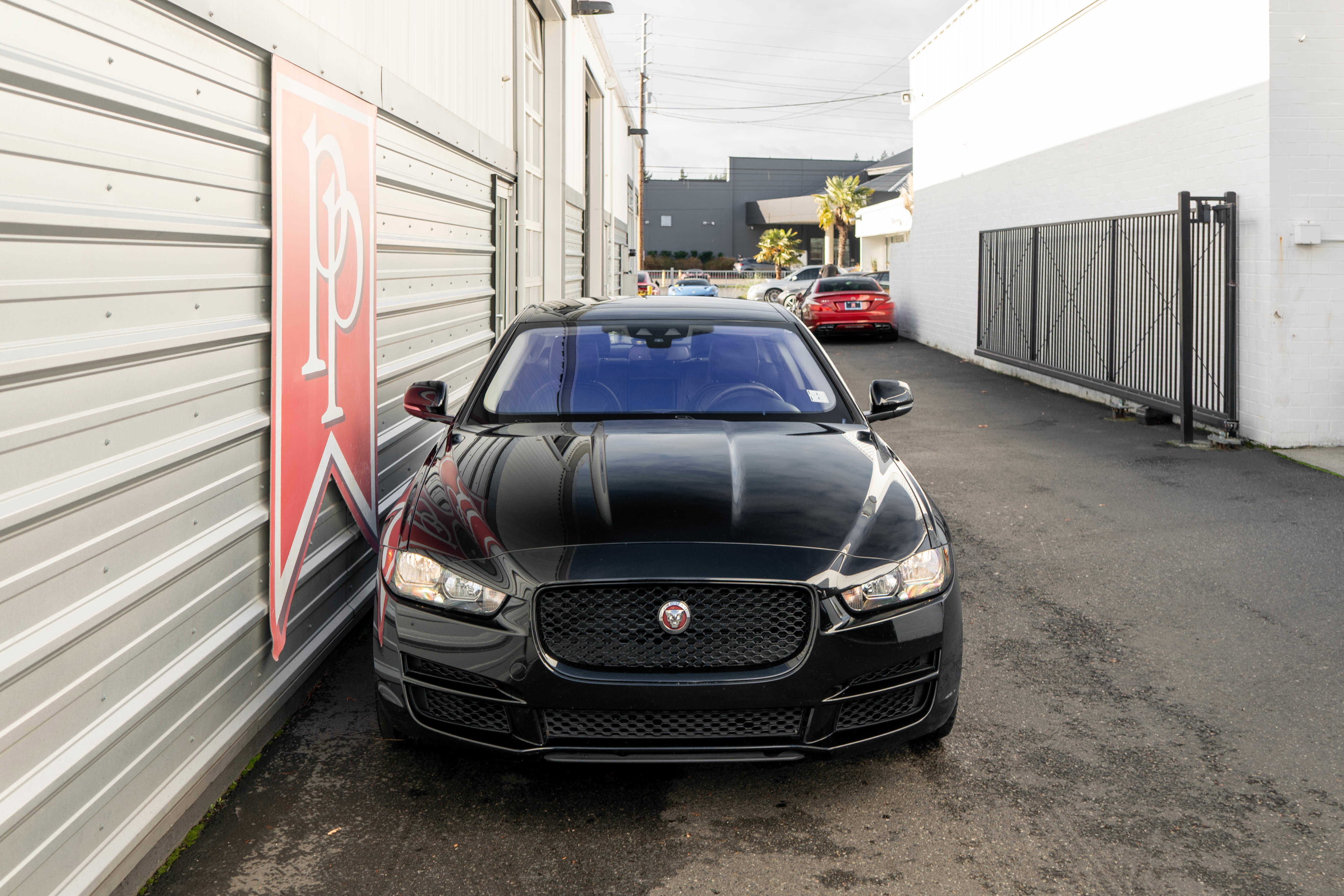 Used 2018 Jaguar XE Prestige image 35