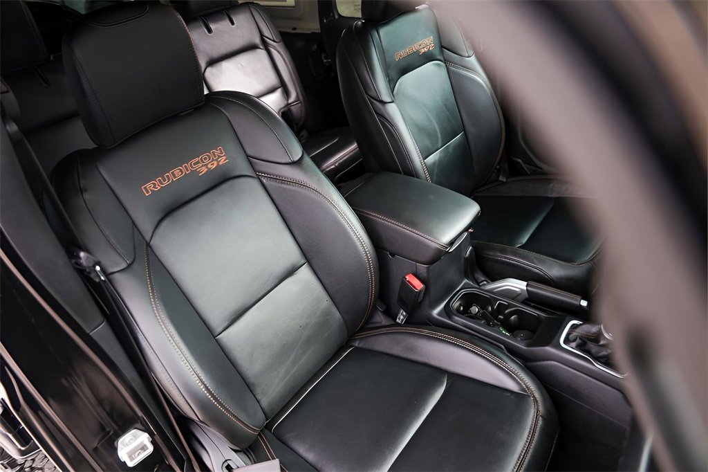 Used 2021 Jeep Wrangler Unlimited Rubicon w/ Xtreme Recon 35" Tire Package image 31