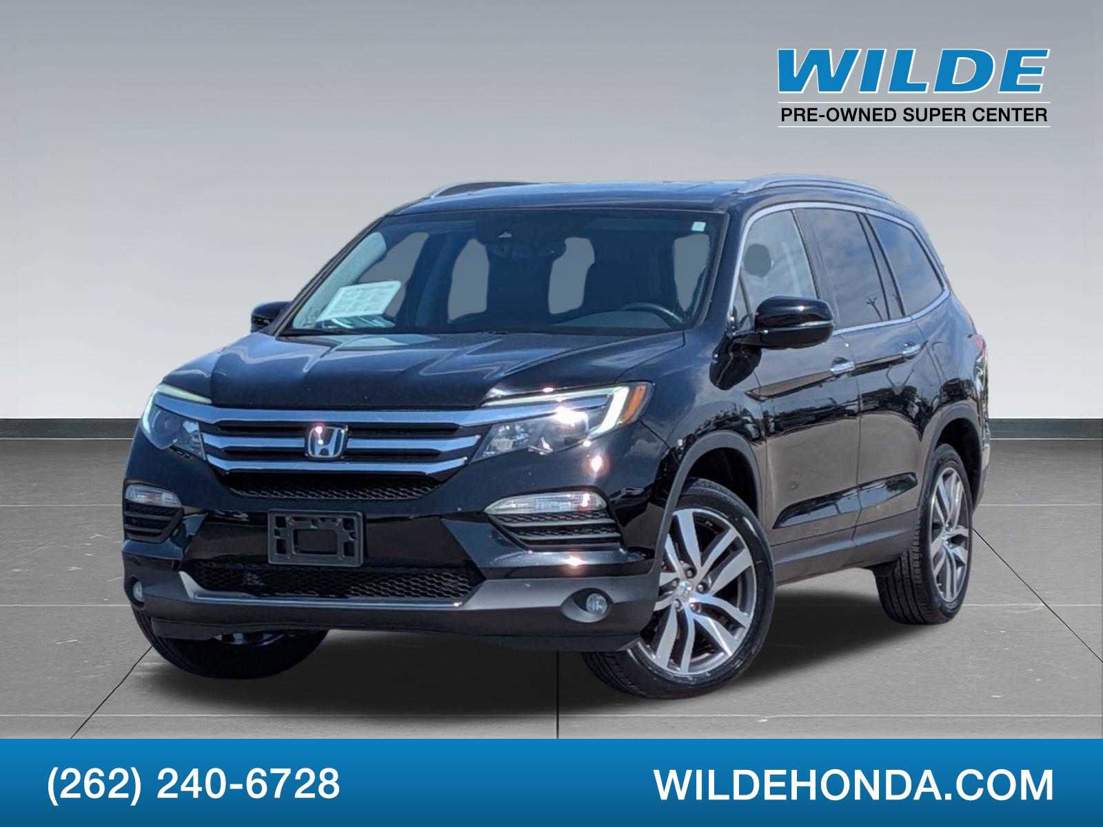 Certified 2017 Honda Pilot Touring image 1