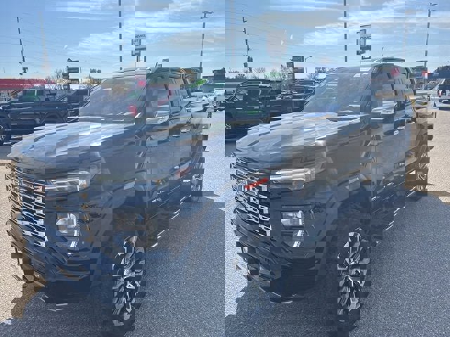 Certified 2024 GMC Canyon Denali image 7