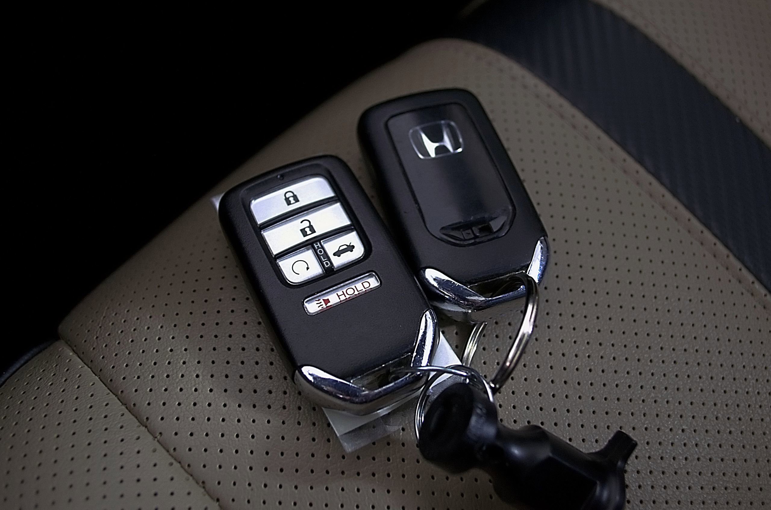 Used 2016 Honda Civic EX-L image 27