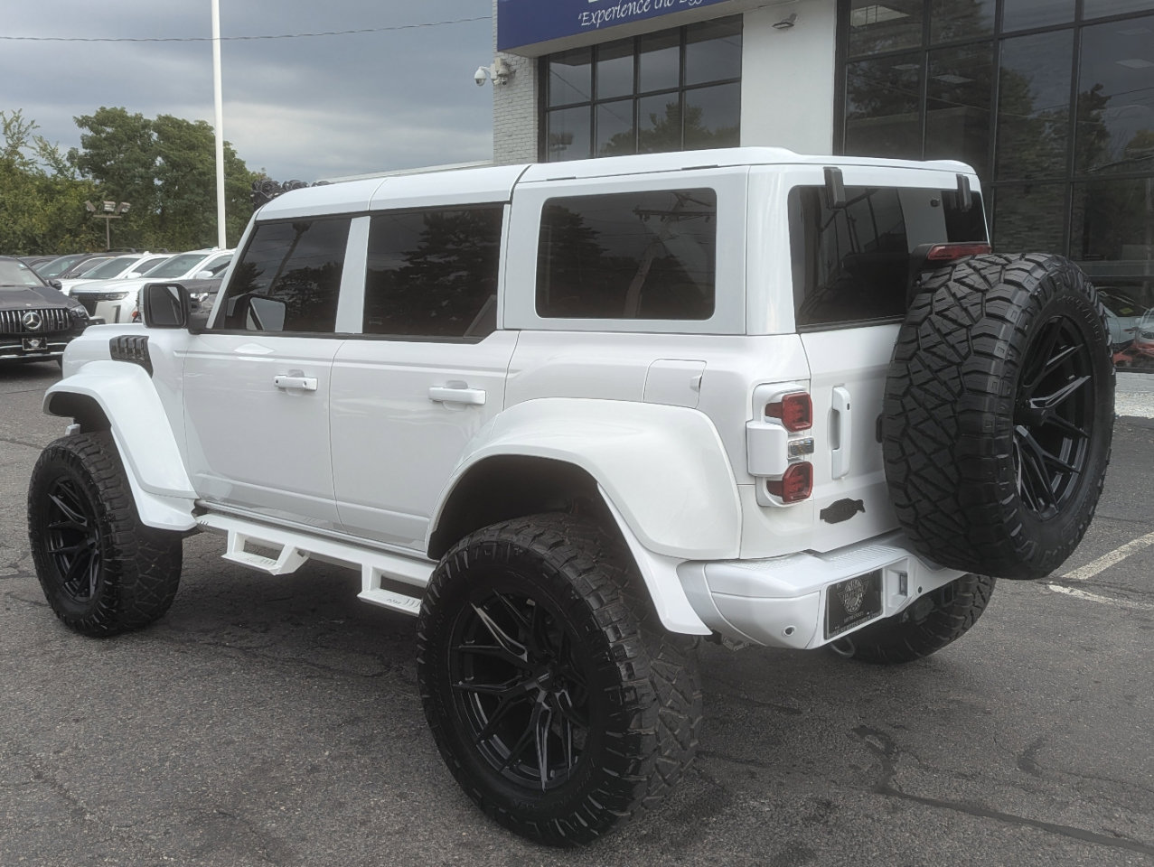 Used 2024 Ford Bronco Raptor w/ Interior Carbon Fiber Pack 6 image 10