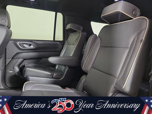 Used 2022 GMC Yukon XL SLT w/ SLT Premium Package AWD/4WD image 10