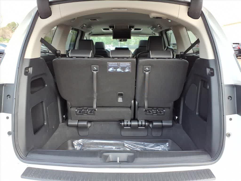 New 2026 Honda Odyssey Touring image 6