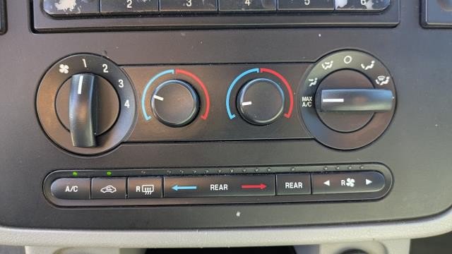 Used 2004 Ford Freestar SEL FWD image 10