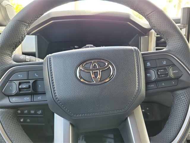 Used 2025 Toyota Sequoia SR5 image 15