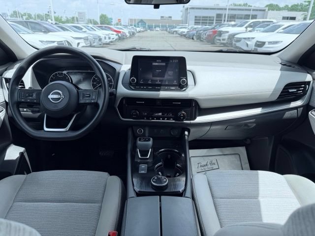 Used 2022 Nissan Rogue SV AWD/4WD image 23