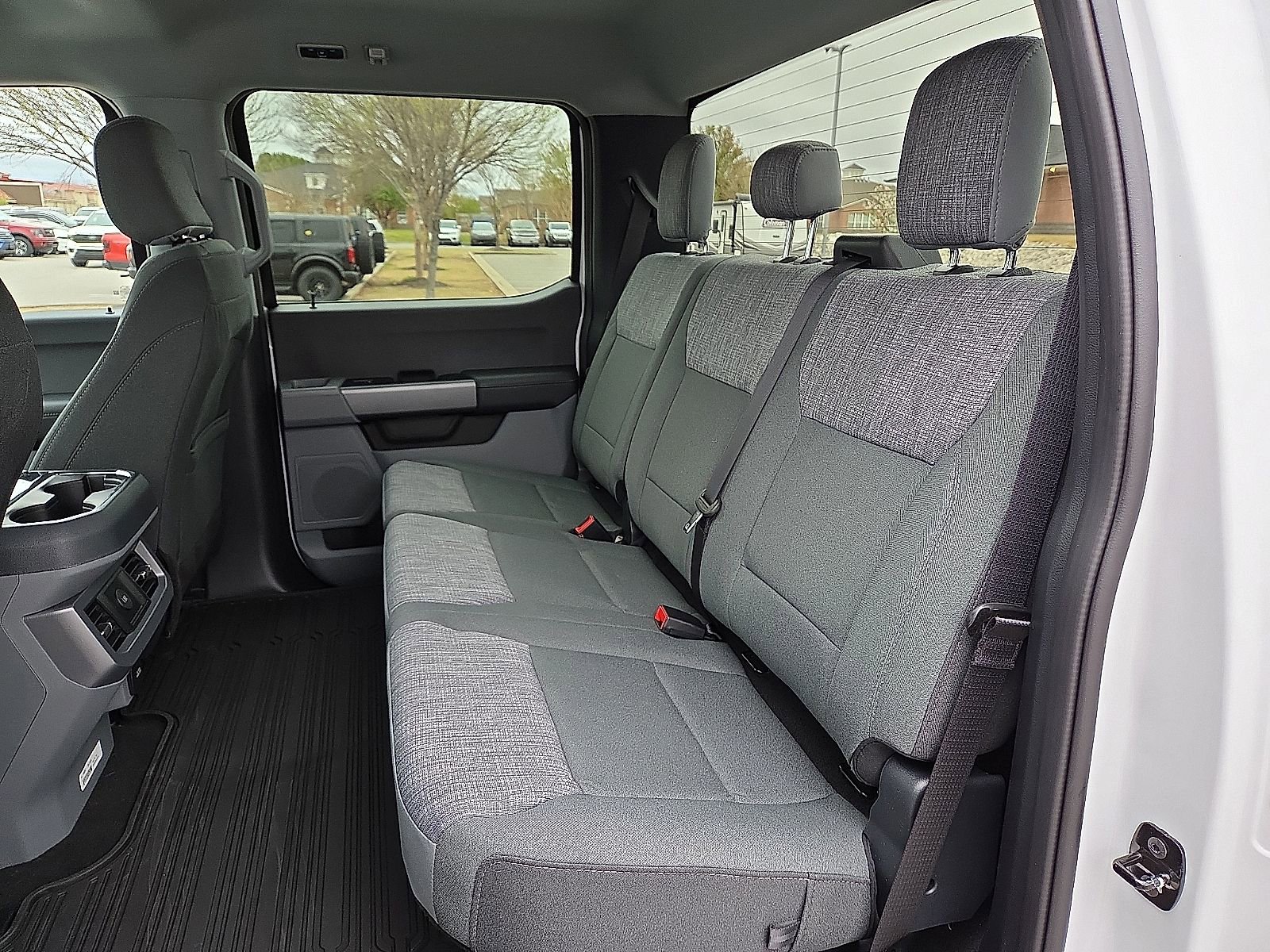 New 2026 Ford F350 XLT w/ XLT Value Package AWD/4WD image 10
