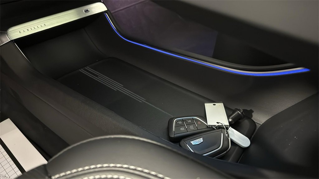 Used 2024 Cadillac Lyriq Luxury image 40