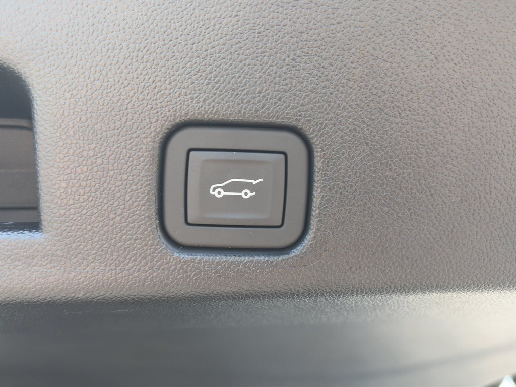 New 2026 Chevrolet Traverse LT w/ Midnight/Sport Edition AWD/4WD image 32