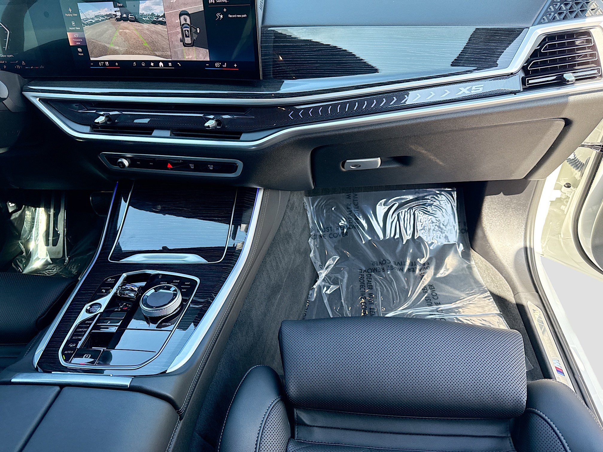 Used 2024 BMW X5 xDrive40i w/ Executive Package image 19