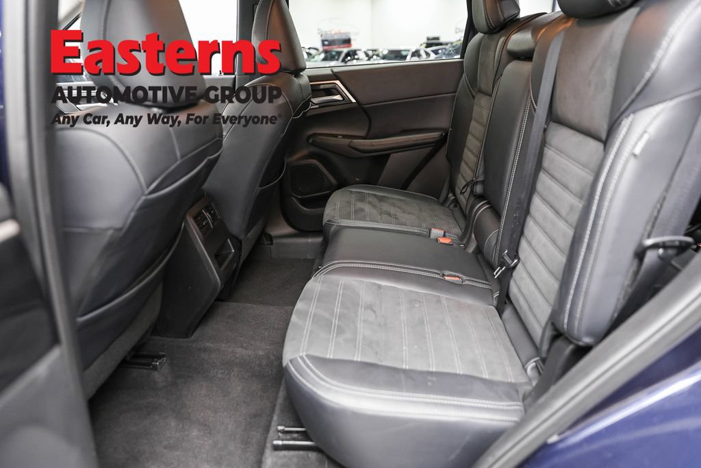 Used 2024 Mitsubishi Outlander SE FWD image 21