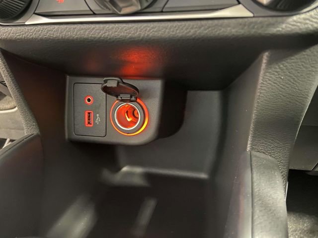 New 2025 Nissan Kicks Play S image 13