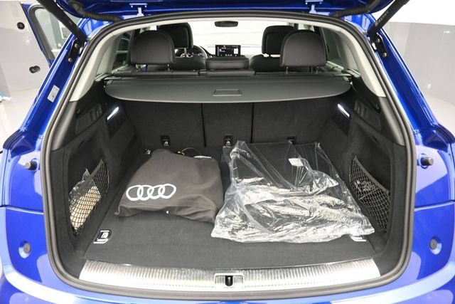Used 2023 Audi Q5 e Prestige w/ Prestige Package AWD/4WD image 33