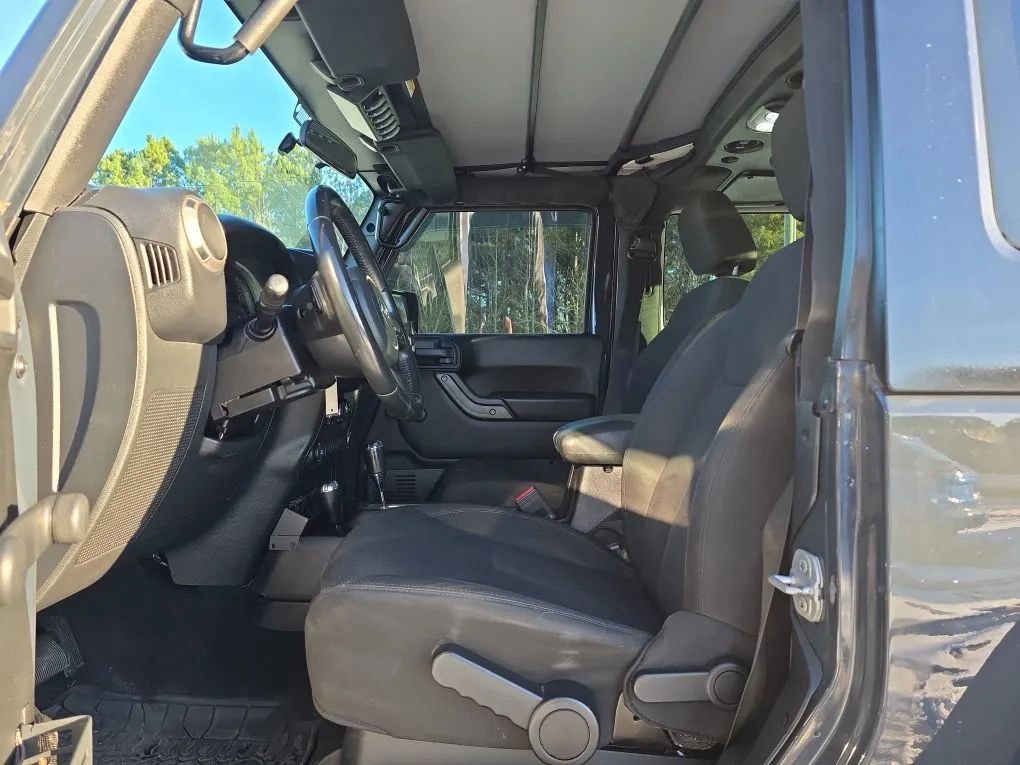 Used 2016 Jeep Wrangler Sport w/ Quick Order Package 24S image 16