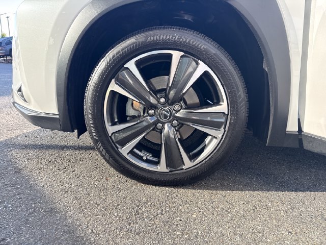 Used 2020 Lexus UX 250h w/ Premium Package AWD/4WD image 28