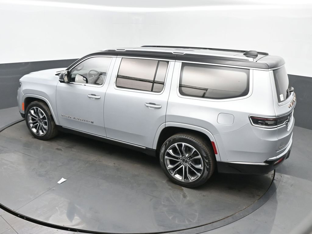 Used 2023 Jeep Grand Wagoneer Series III image 42