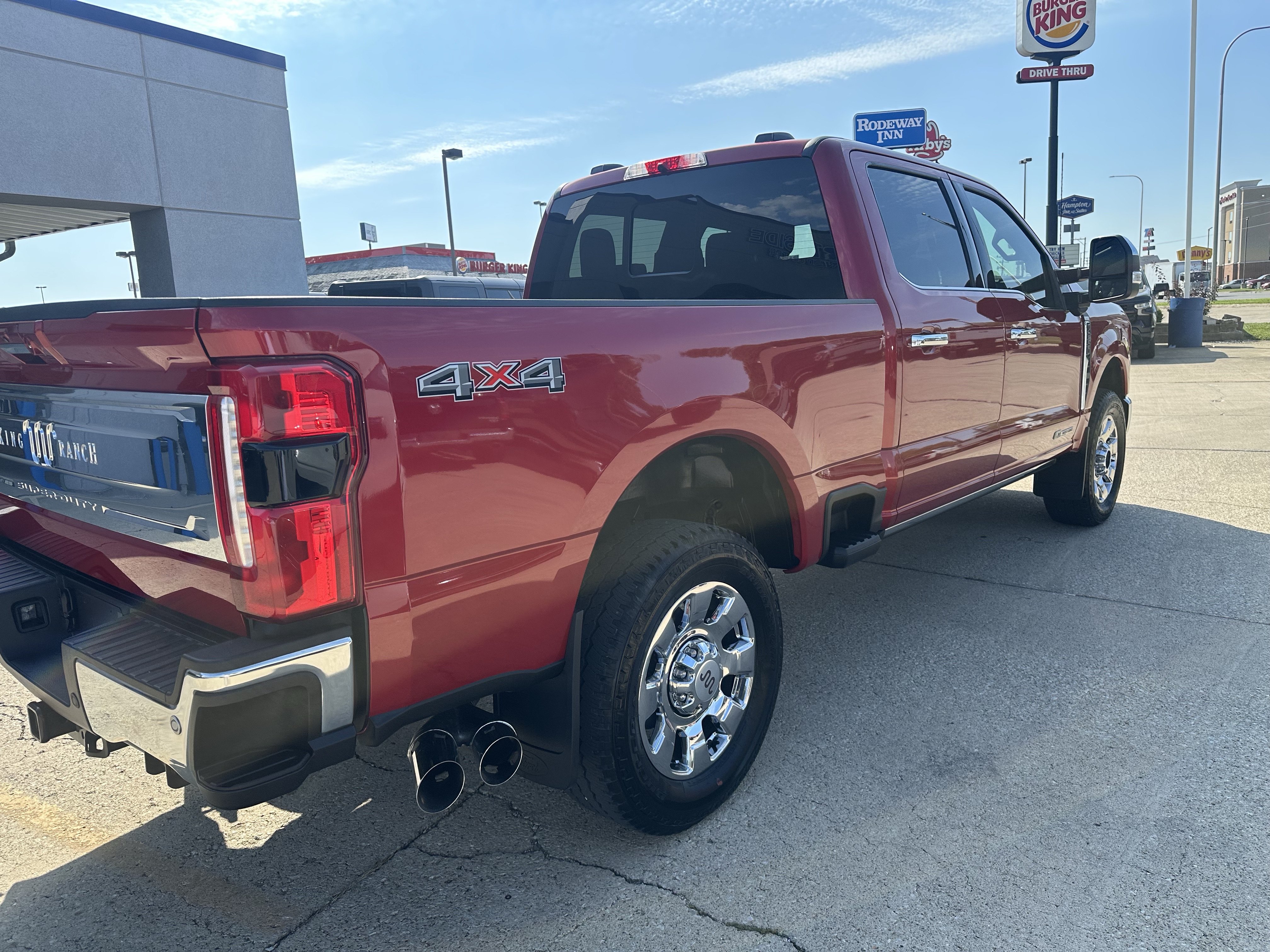 Used 2023 Ford F250 King Ranch w/ Chrome Package AWD/4WD image 4